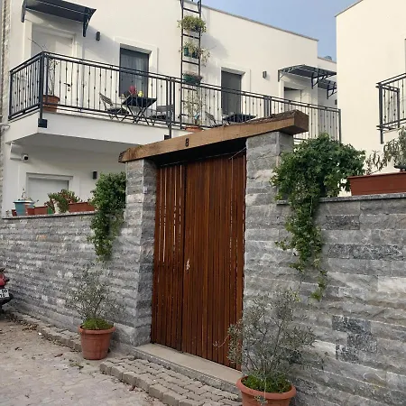 Arden's House לינה וארוחת בוקר
