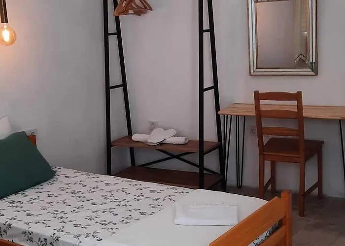 Arden's House Oda ve Kahvaltı Bodrum