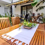 فندق مبيت وإفطار Arden's House بودروم