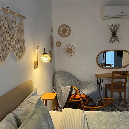 Arden's House بودروم