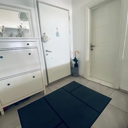 Arden's House * بودروم