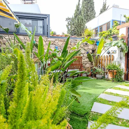 فندق مبيت وإفطار Arden's House بودروم