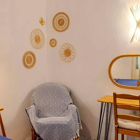 לינה וארוחת בוקר Arden's House 4*